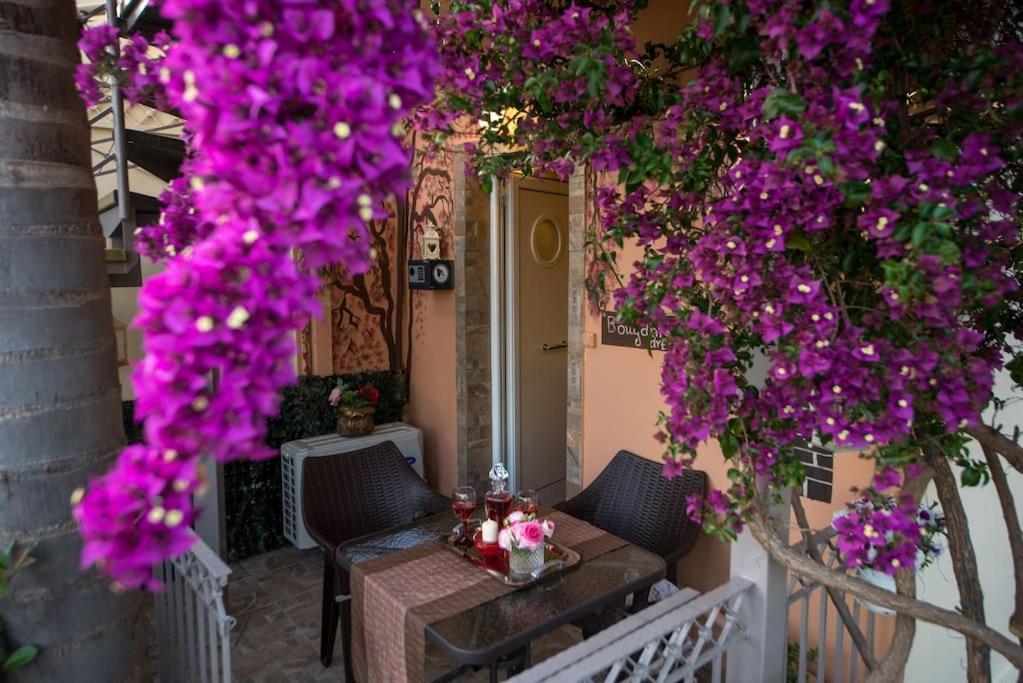 Bougainvillea House 1 Kalamata Eksteriør billede